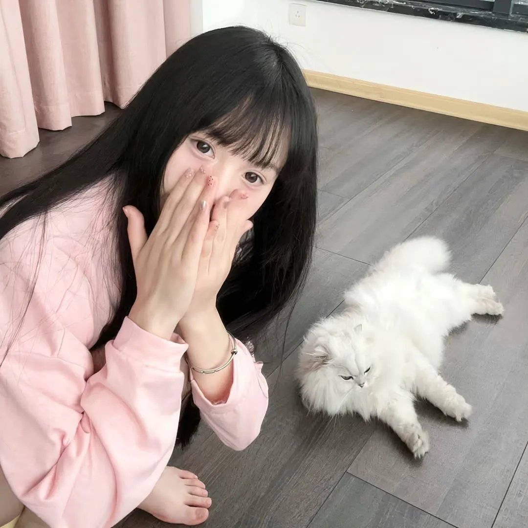 威猛女排